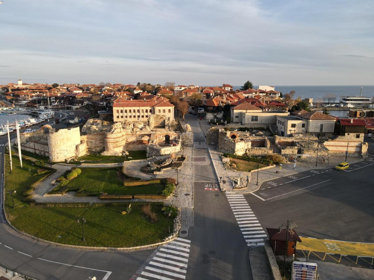 Family Hotel Lebed Nesebar Exteriér fotografie