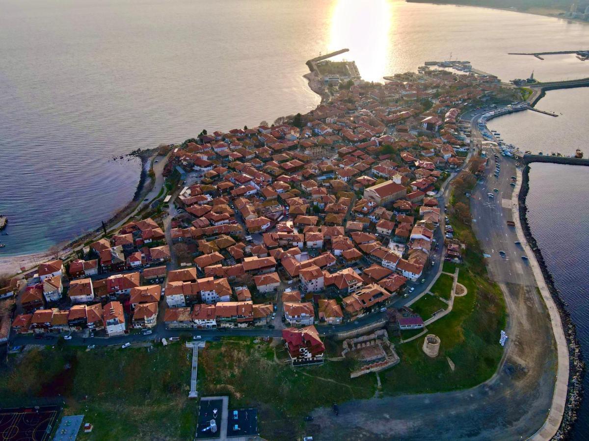 Family Hotel Lebed Nesebar Exteriér fotografie