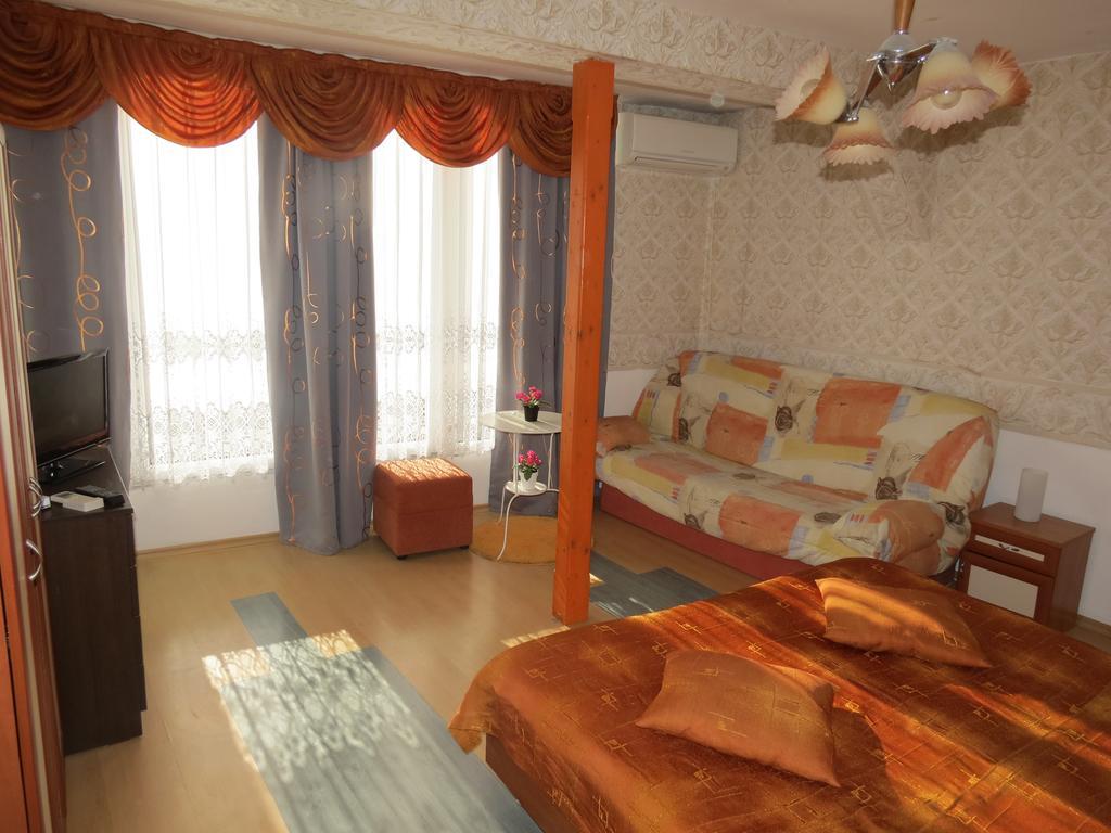 Family Hotel Lebed Nesebar Pokoj fotografie