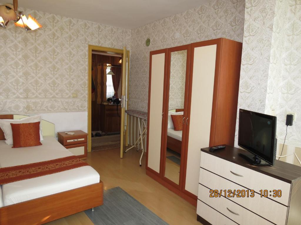 Family Hotel Lebed Nesebar Pokoj fotografie